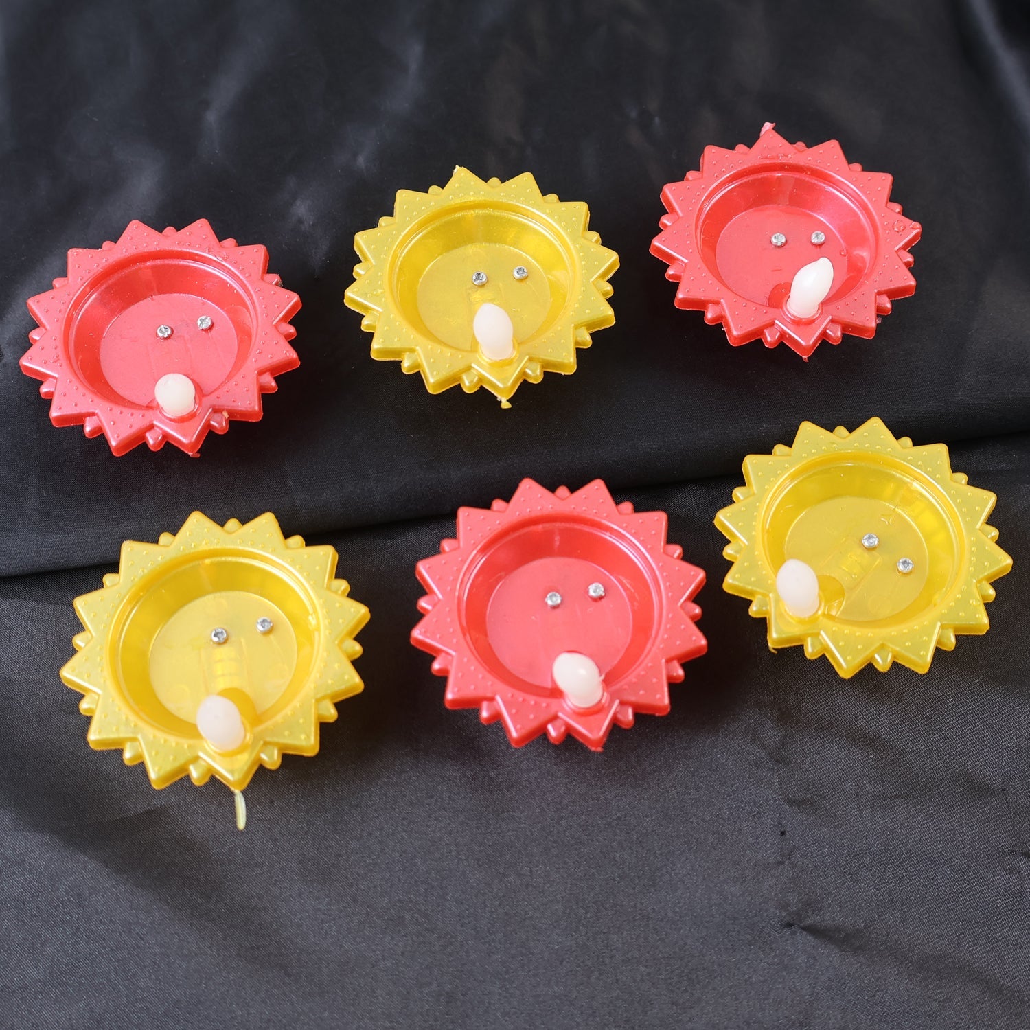 Water Sensor LED Diya Set (6 Pc) Water Sensor LED Diya Set (6 Pc)